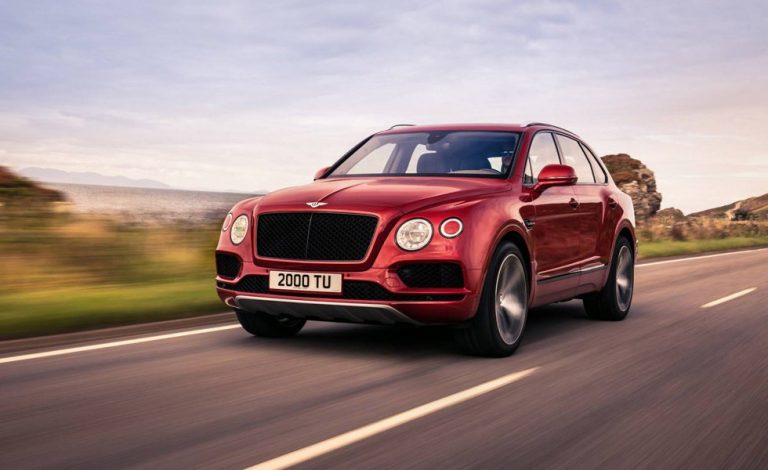 Bentley Bentayga. Estrena un 4.0 V8 Biturbo con 550 CV