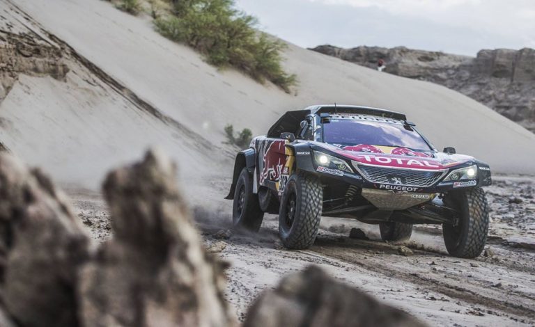 Dakar 2018. Carlos Sainz, un día más cerca de la victoria