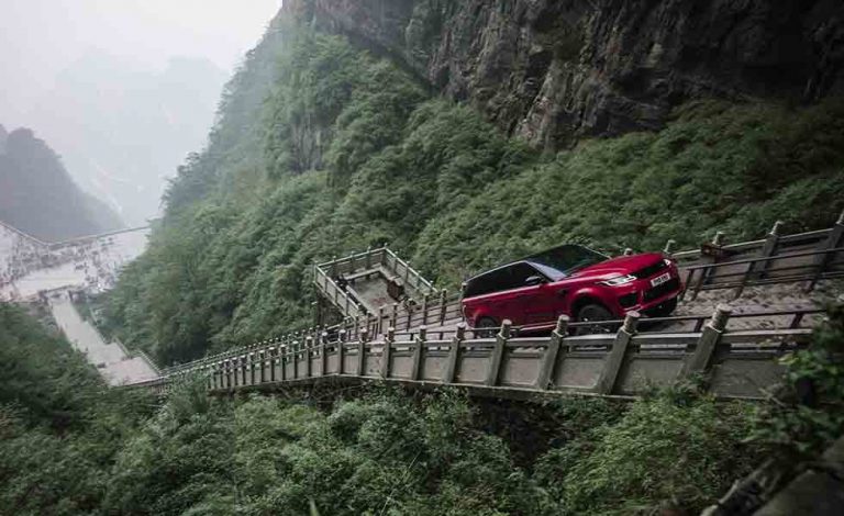 Range Rover Sport PHEV. Conquista la 'Puerta del Cielo'