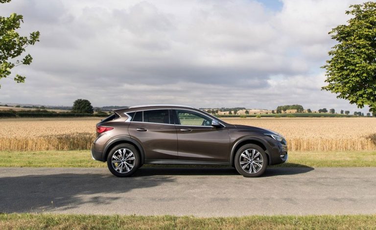 Infiniti Q30 y QX30. Ligeros cambios para 2018