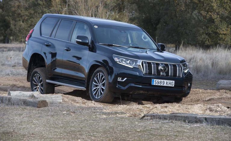 Conducimos el nuevo Toyota Land Cruiser. Imparable