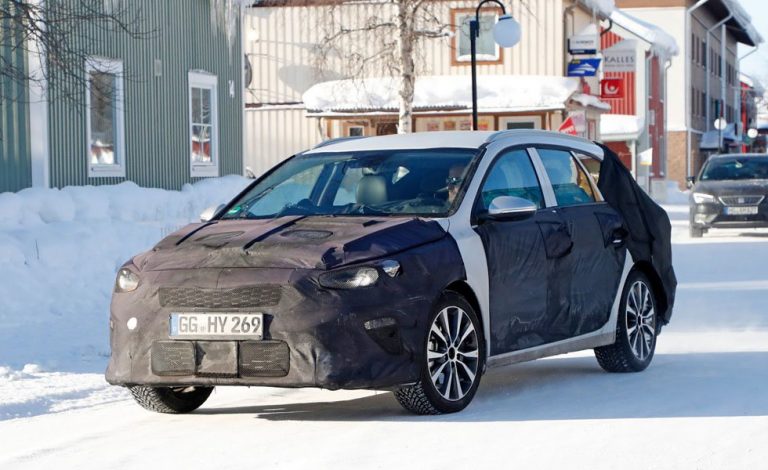 El Kia Ceed SW recorre los últimos kilómetros camuflado