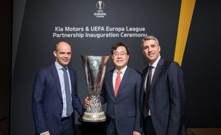 90 coches de Kia para la flota de la UEFA Europa League