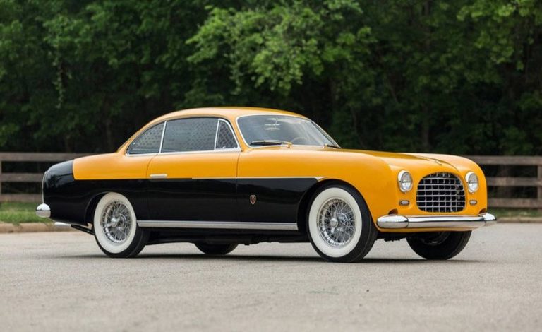 Este Ferrari 212 Inter by Ghia perteneció a Juan Perón. ¿Lo quieres?