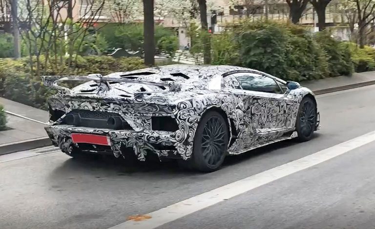 ¿Un Lamborghini Aventador SV Jota?