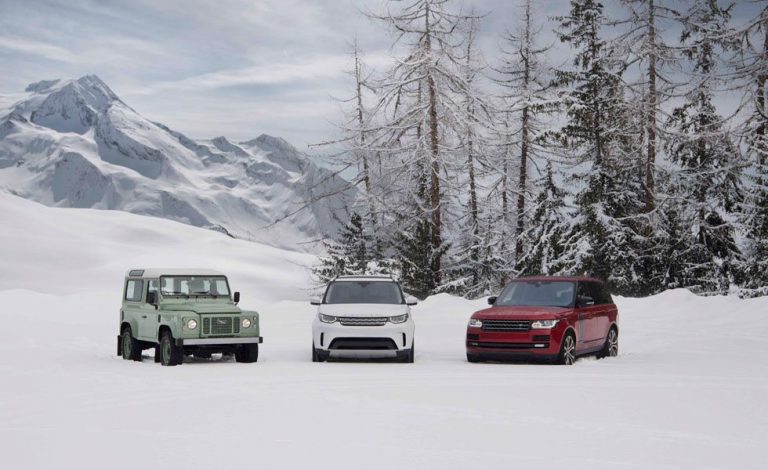 Land Rover dibuja un Defender gigante en la nieve