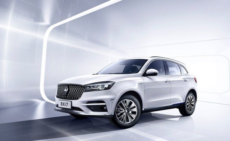 En China ya se vende este Borgward BXi7 totalmente eléctrico