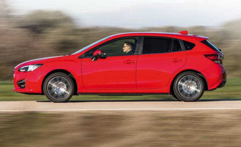 Subaru Impreza. Seguridad y precio