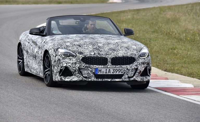 BMW. Muestra el nuevo Z4 en el centro de pruebas de Miramas