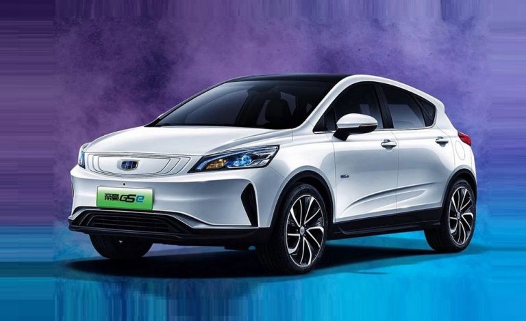 Por 14.600 euros en China tienen este Geely Emgrand GSe