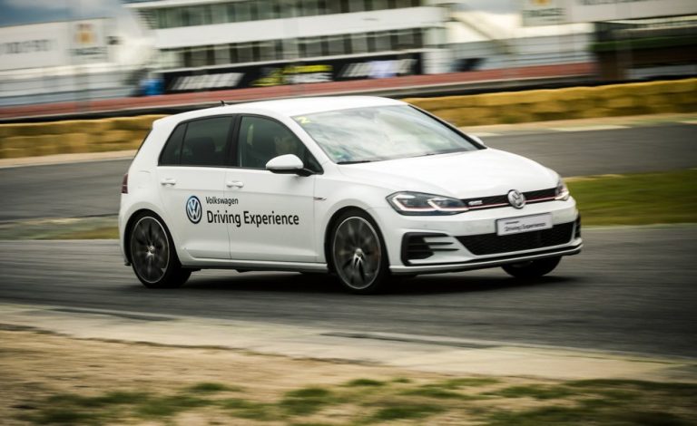 Volkswagen Driving Experience Race Tour. Regresa al Jarama