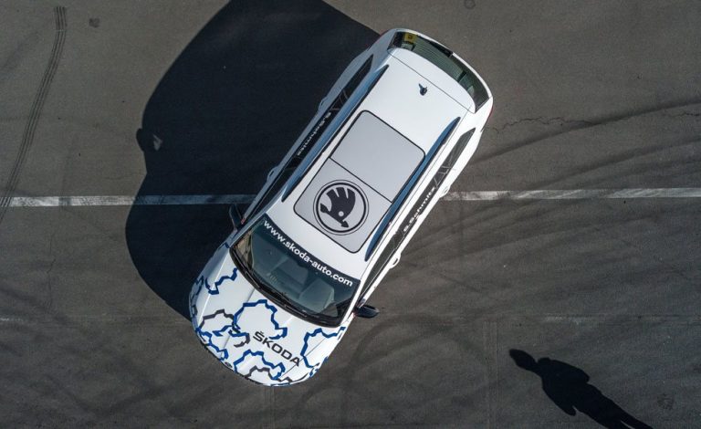 Skoda Kodiaq RS. Se deja ver en el «Infierno Verde»