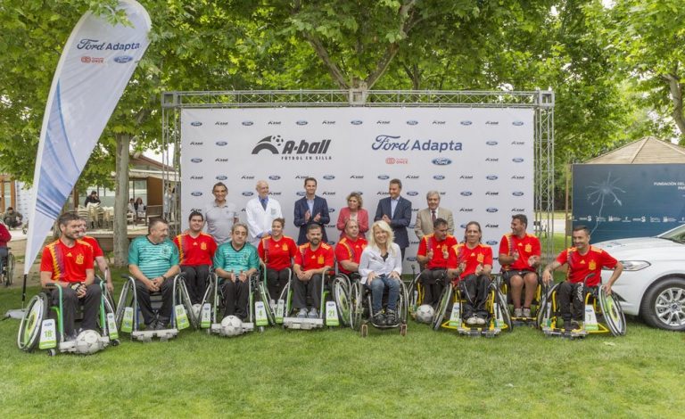Fútbol en silla de ruedas de la mano de Ford