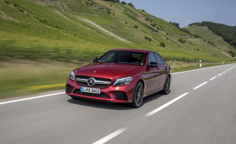Conducimos el nuevo Mercedes Clase C. Más eficiente y tecnológico