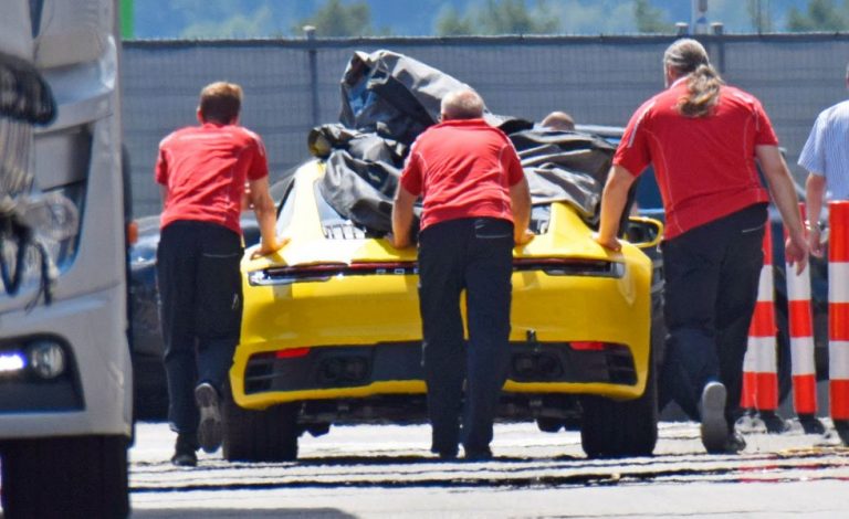 El futuro Porsche 911, sin camuflaje