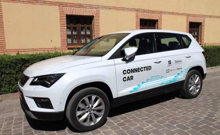 Seat y Telefónica. El coche que es capaz de hablar con la ciudad