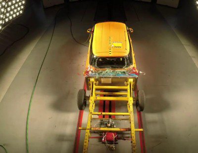 Crash test tercera fila de asientos