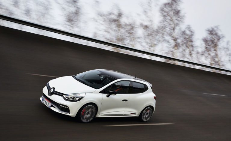 Renault Clio RS 220 Trophy. El Clio más potente de la historia