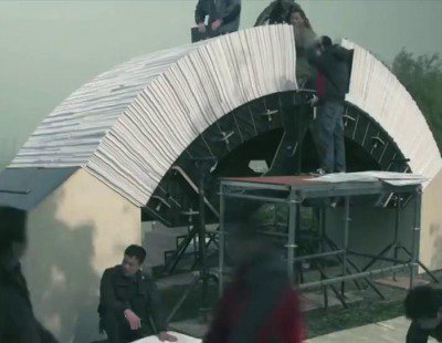 ¿Aguanta un puente de papel el peso de un Range Rover?