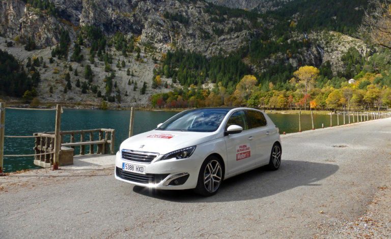 Peugeot 308 1.2 PureTech 130 CV 50.000 km. Como nuevo después de 50.000 km