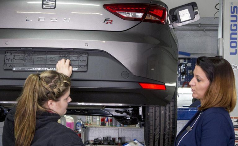 Seat. Un concesionario sólo de mujeres