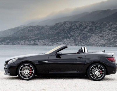Mercedes Benz-AMG SLC 43