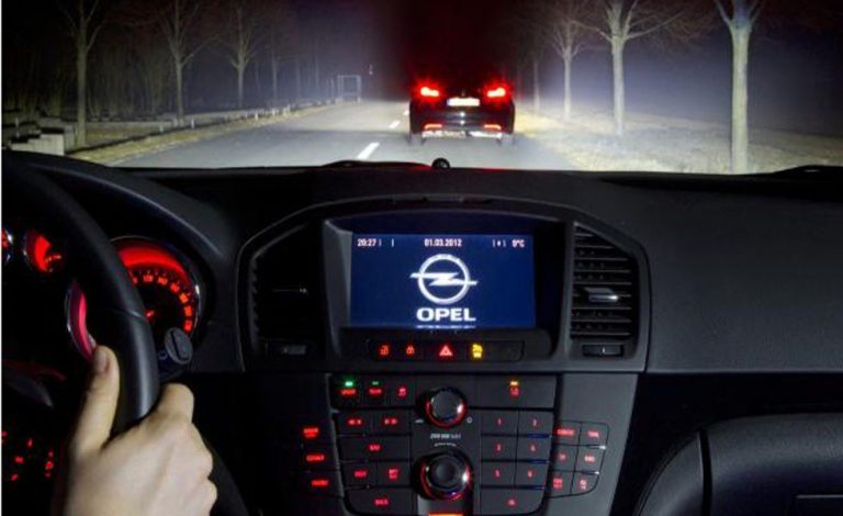 Opel. Iluminando el futuro