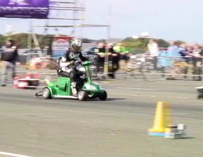 Récord Guinness de velocidad sobre una Scooter de movilidad