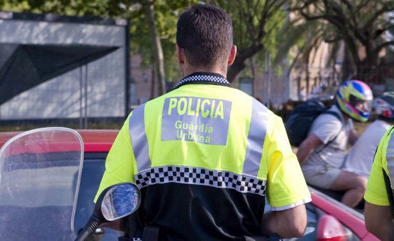 ¿Puede la Policía Municipal pedir la ITV?