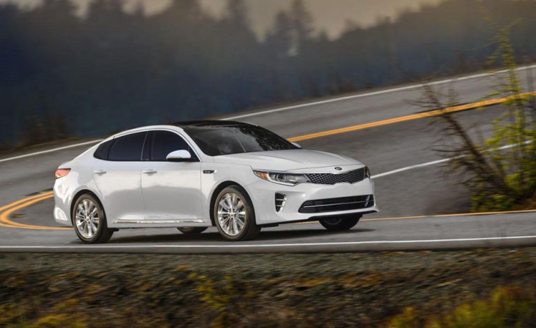 Kia Optima 2015. Imagen renovada
