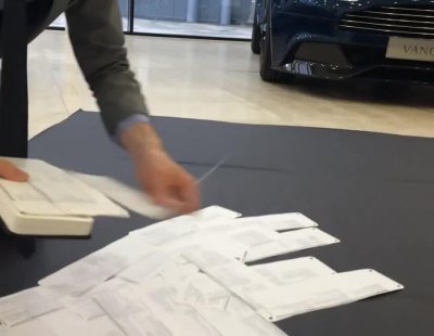 Así se crea un Aston Martin con dos manuales de usuario