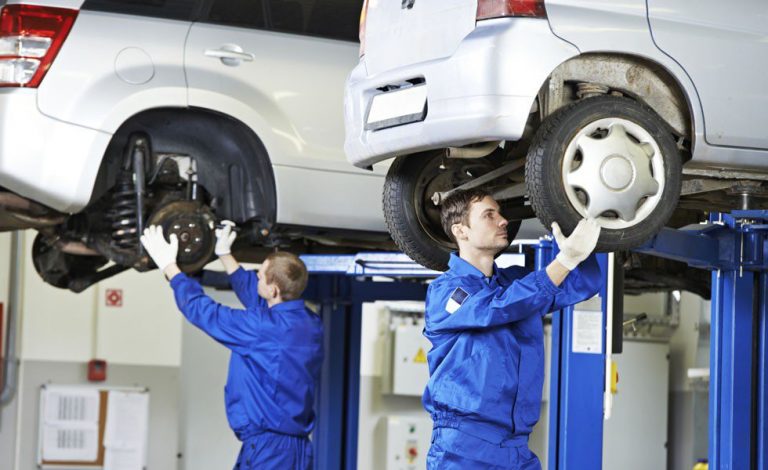 ¿Puede el taller pedir un anticipo por la reparación del vehículo?