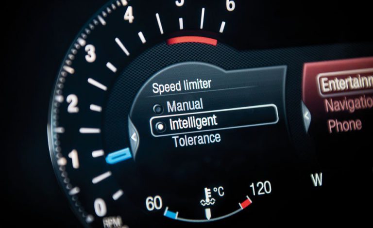 Crucero adaptativo-limitador de velocidad. ¿En qué se diferencian?