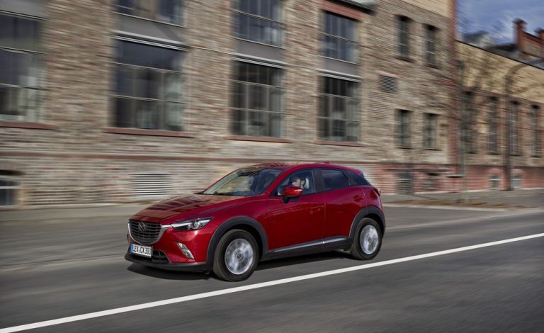 ¿Mercedes Clase B o Mazda CX-3?