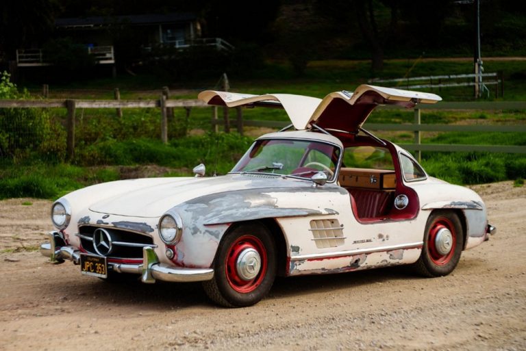 El lamentable estado de este Mercedes-Benz 300 SL Gullwing vale oro