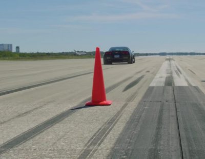 Récord de velocidad en una milla para un eléctrico