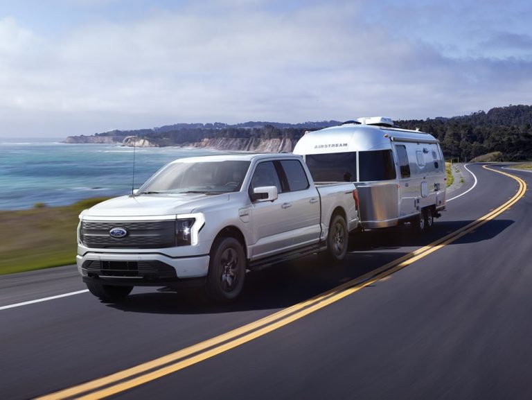 Ford mete un tijeretazo a los precios del F-150 Lightning