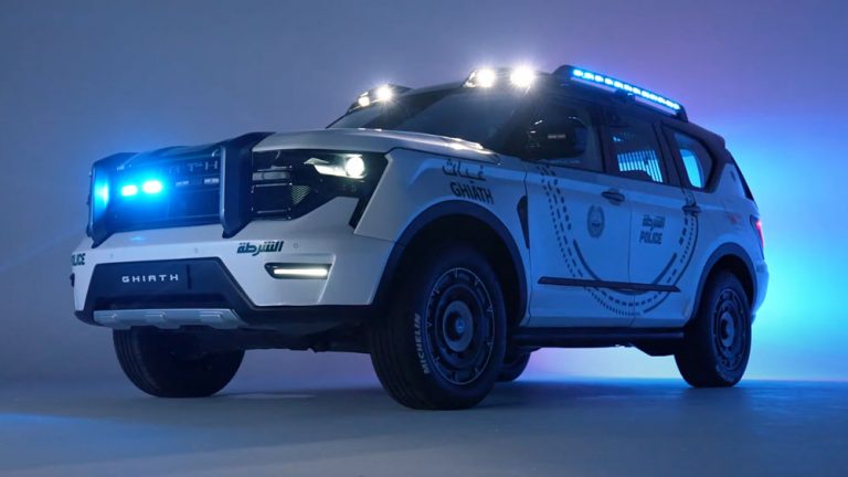 W Motors ha creado el nuevo coche para la Policía de Dubai