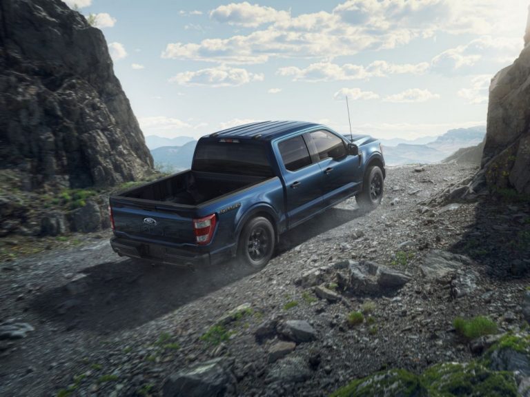 Así es la Rattler. La pickup ‘lowcost’ de Ford.
