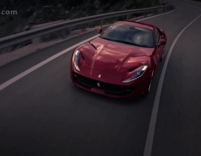 Ferrari 812 Superfast con motor V12 de 6,5 litros de cilindrada