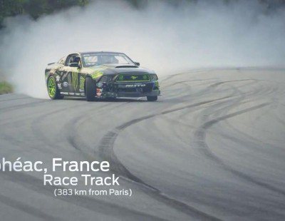 Vaughn Gittin Jr. se pasea con su Mustang por Francia