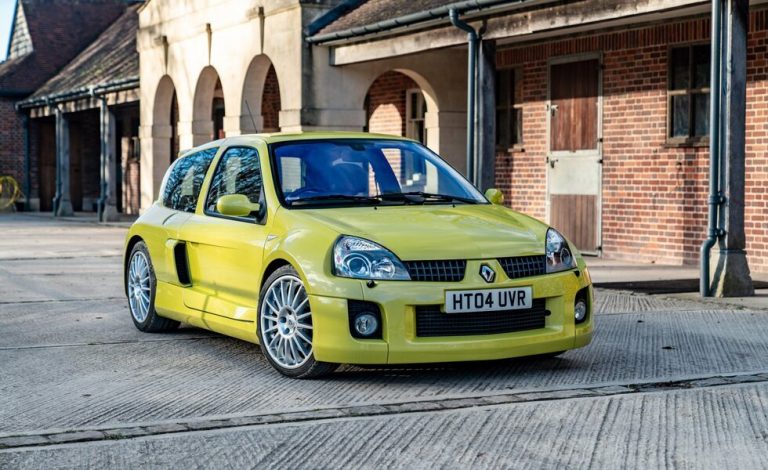 Este Renault Clio V6 rompe récords
