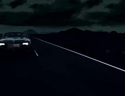 El Rolls-Royce Dawn Black Badge es más exclusivo y extravagante