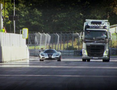 Volvo FH vs Koenigsegg One