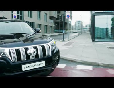 Seguridad Toyota Land Cruiser tanto dentro como fuera de la carretera