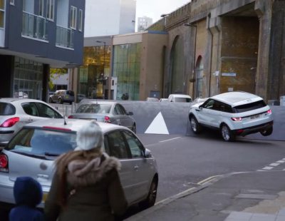 El nuevo Range Rover Evoque pasa por encima de cualquier obstáculo