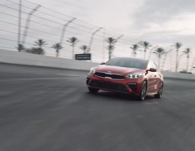 La tercera generación del Kia Forte 2018 llega pisando fuerte