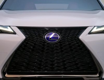 Lexus estrena en Ginebra su SUV más pequeño, el UX