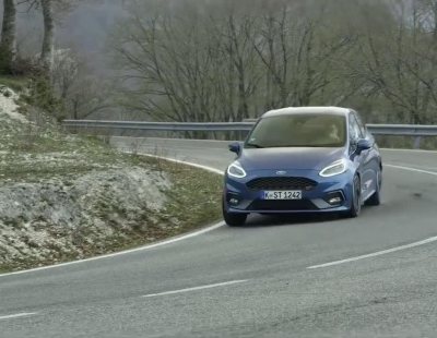El nuevo Ford Fiesta ST recorre la via Campocatino en Italia