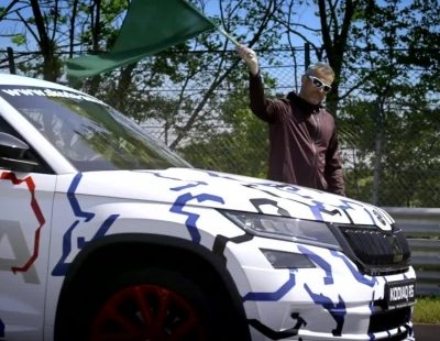 El nuevo Skoda Kodiaq RS ya rueda en el «Infierno Verde»